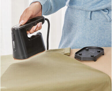 Compact Steam Iron