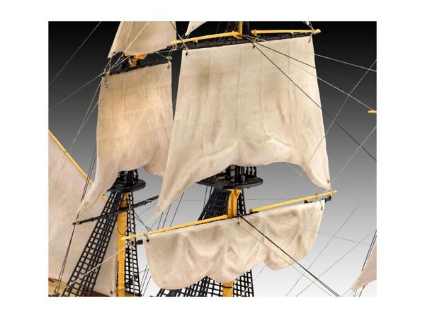 Revell HMS Victory - Battle of Trafalgar Set