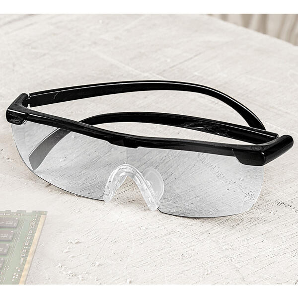 Vergrößerungsbrille