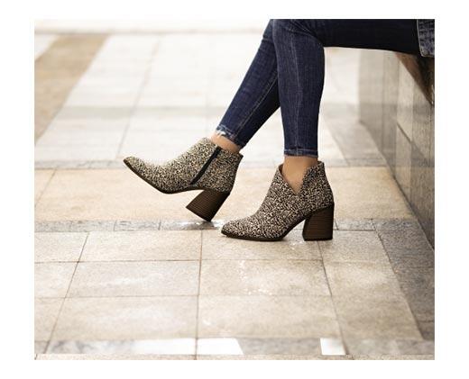 Serra 
 Ladies' Side Cut Booties