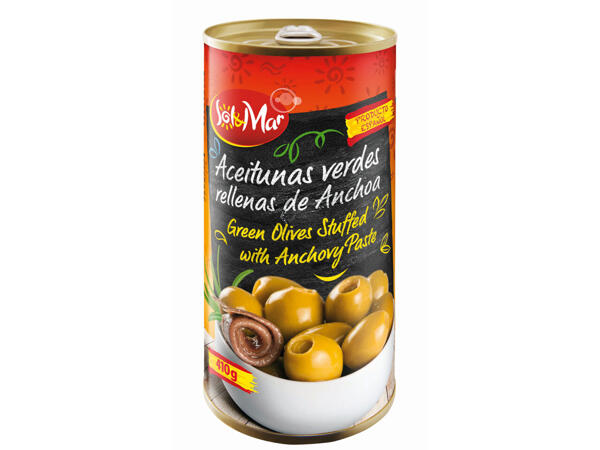 Olives vertes farcies aux anchois