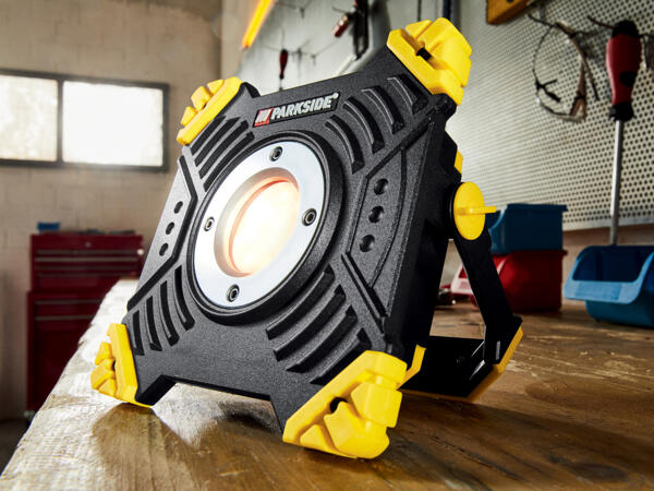 Rechargeable Work Light