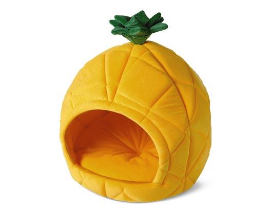 Heart to Tail 
 Pet Character Bed