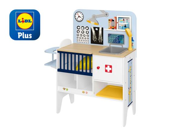 Playtive 2-in-1 Baby Clinic and Vets - 10 Piece Set
