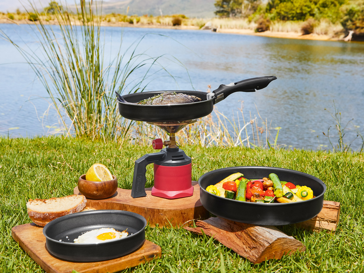 Saucepan Set / Pan Set