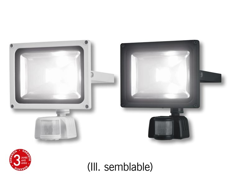 Projecteur à LED ***Cet article est disponible uniquement en Suisse alémanique.***