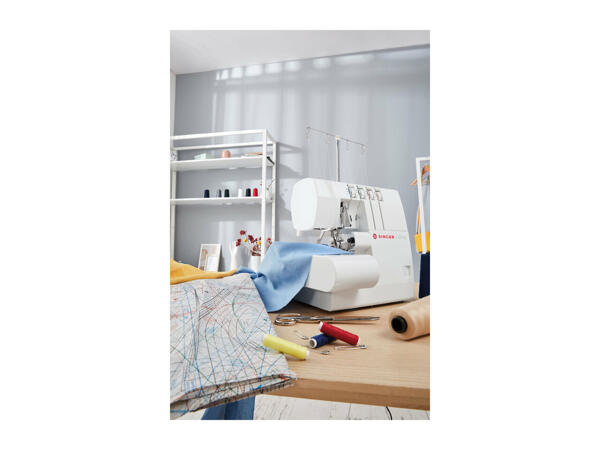 Singer Overlock Sewing Machine