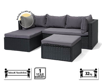 Corner Wicker Setting