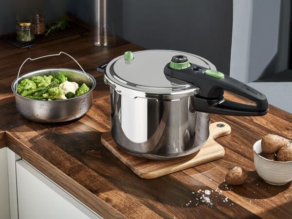 Pressure Cooker
