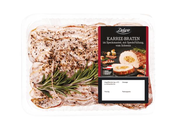 Frisches Schweinekarree im Speckmantel