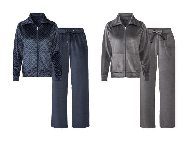 Ensemble en velours