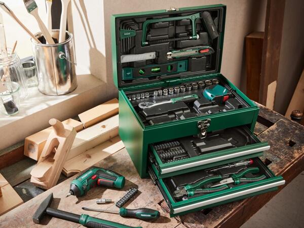 Tool Set with Cordless Screwdriver
