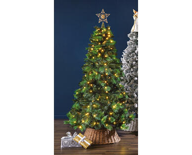 Winchester Luxury Pre-lit Christmas Tree 7ft (213cm)