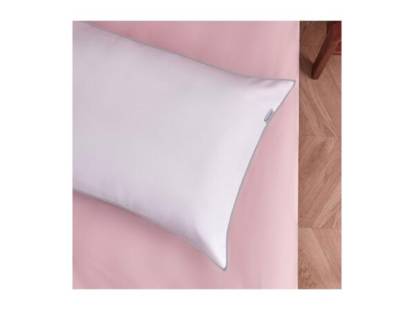 Silentnight The Big One Pillow