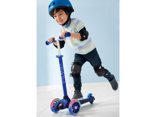 Kids' Tri-Scooter with LED Wheels