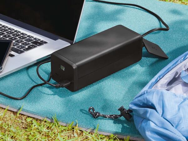 Power Bank with Socket