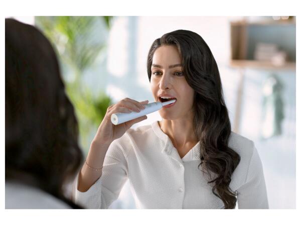 Rechargeable Sonic Toothbrush