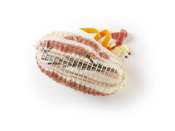 Chicken Roll with Scamorza and Bacon