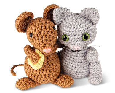 Becker & Mayer! Animal Crochet Kit