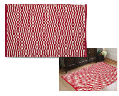 Huntington Home 46" L x 30" W Handwoven Accent Rug
