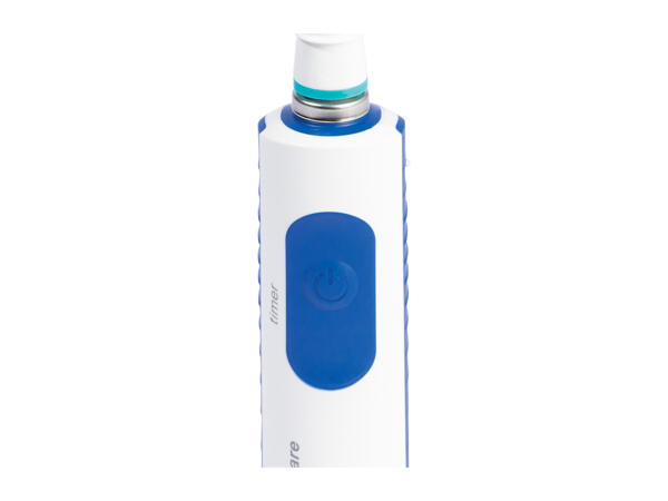 Oral B Pro 570 Electric Toothbrush