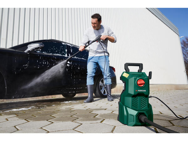 Pressure Washer
