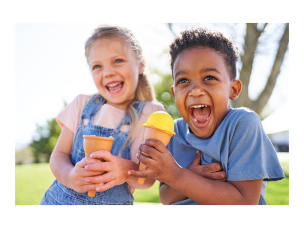 Playtive Sandpit With Sun Shade & Ice Cream Parlour