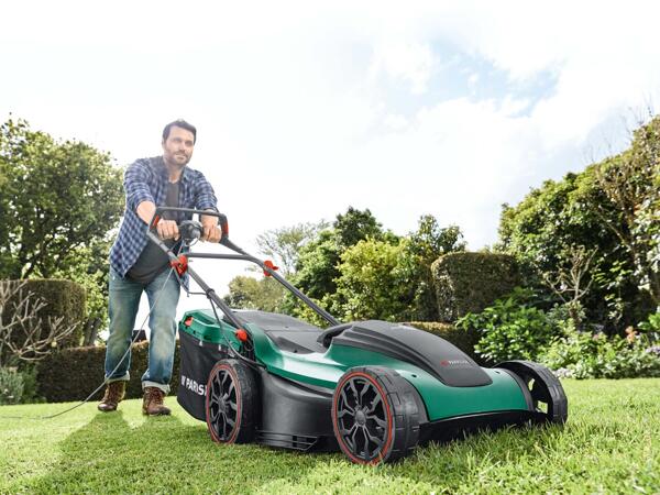 Electric Lawnmower