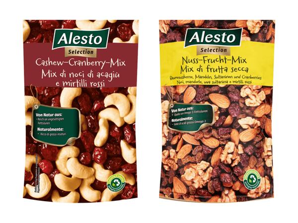 Mélange noix-fruits secs