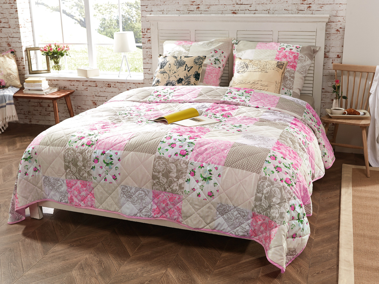 Meradiso Reversible Bedspread1