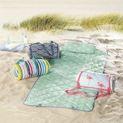 Strandmatte mit Nackenkissen