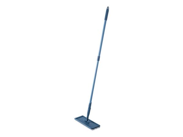 Floor mop set with bucket