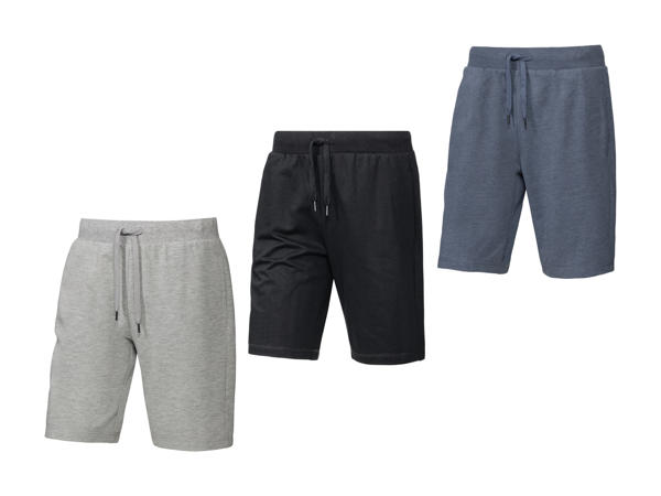 Short molletonné pour homme1