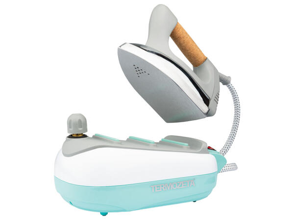 Ironing Station with iron