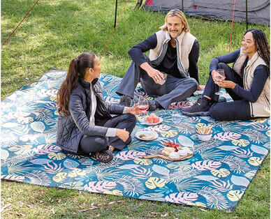 Water Repellent Picnic Blanket