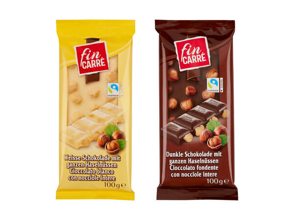 Tafelschokolade mit ganzen Nüssen​