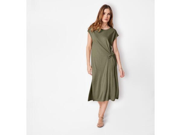 Ladies' Dress