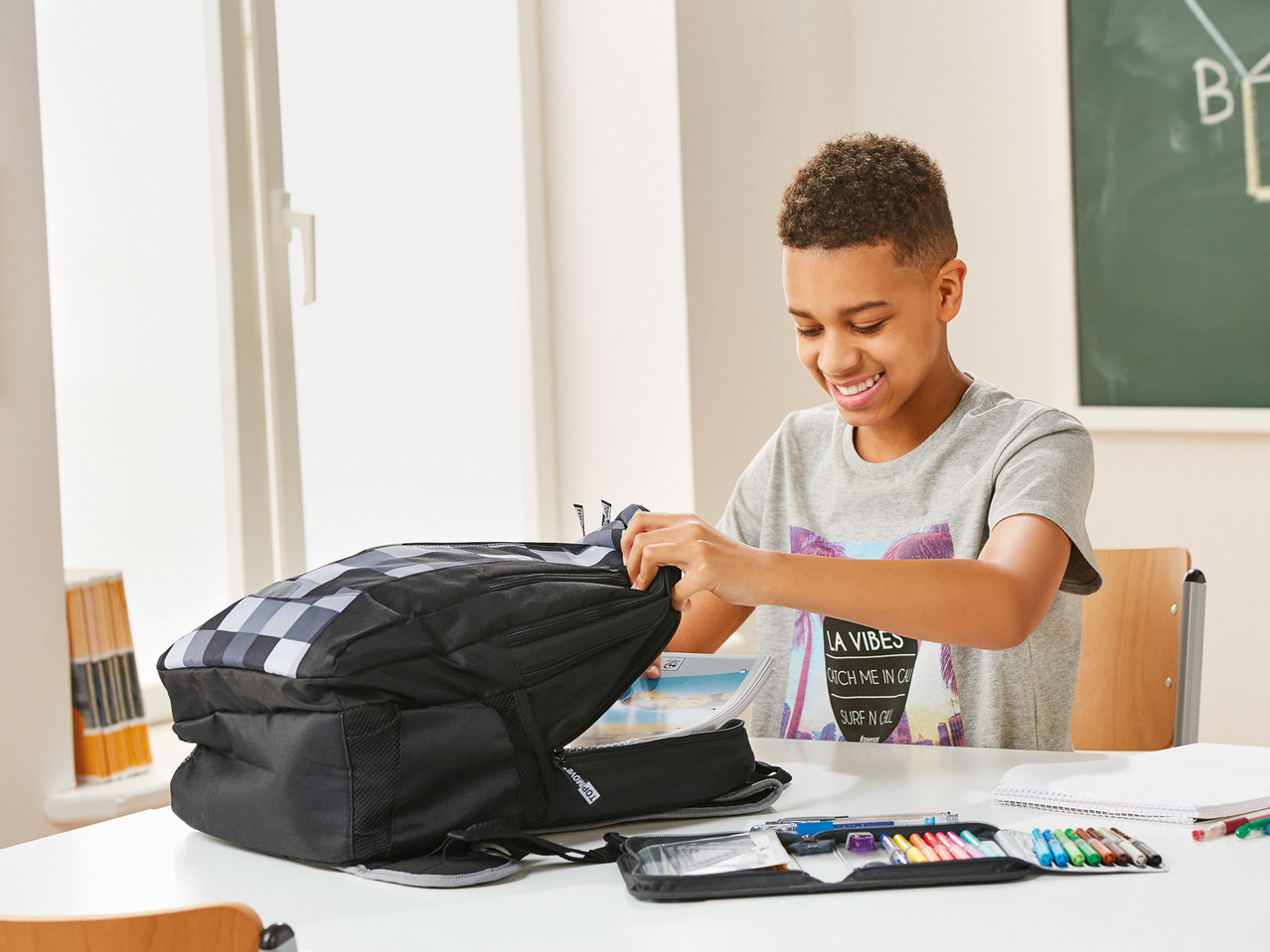 Topmove Ergonomic Backpack1