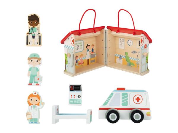 Playtive Portable Doll's House - 7 piece set