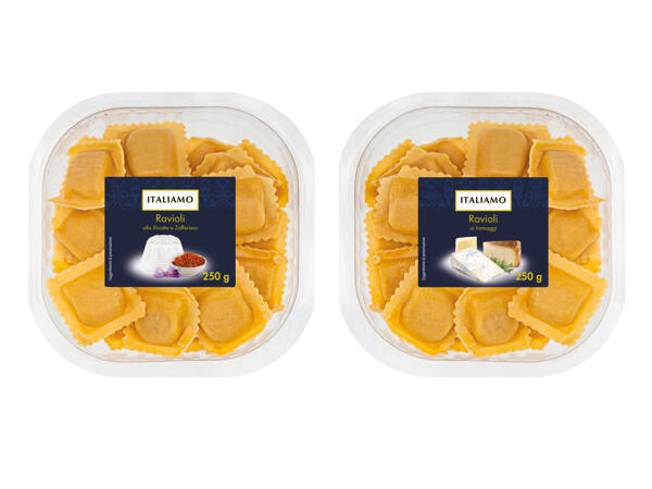 Ravioli with Ricotta and Saffron or with Cheeses