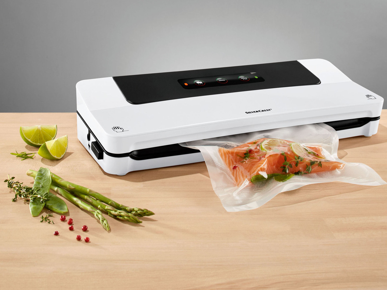 Vacuum-Packing Machine