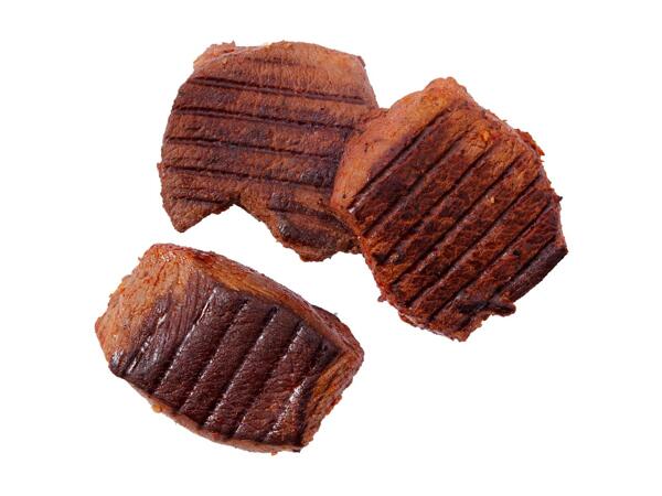 Steaks d'autruche marinés