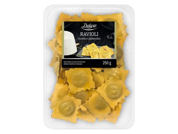 Ravioli with ricotta cheese and pistachio