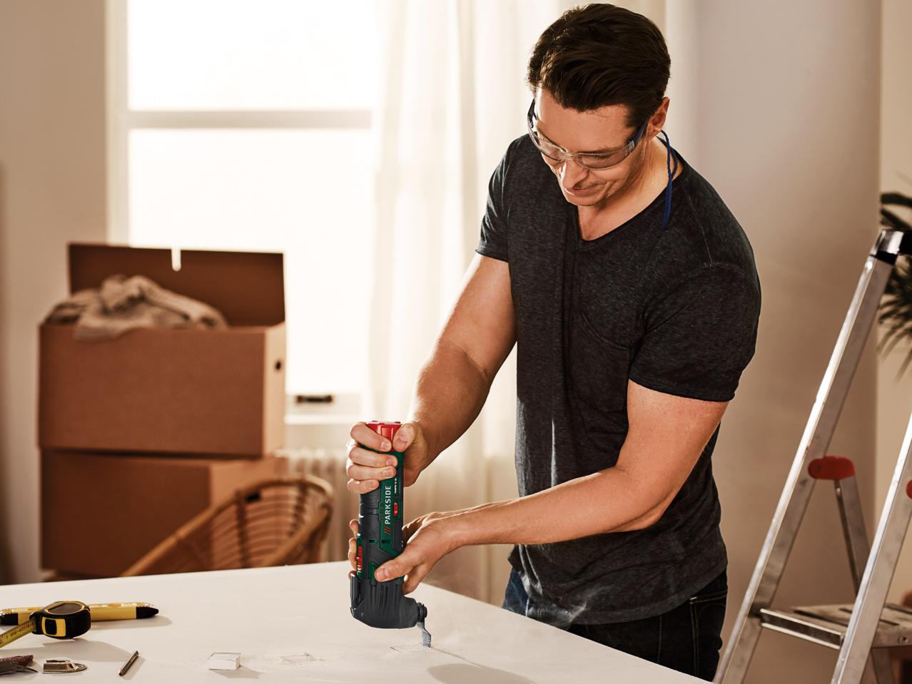 Parkside 12V Cordless Multi-Purpose Tool1