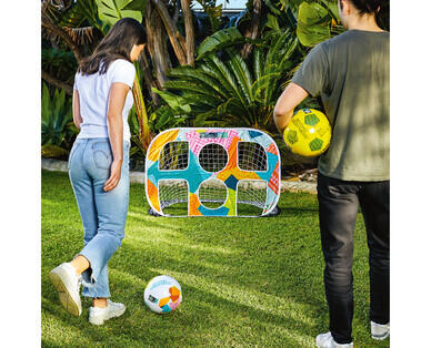 FIFA Women's World Cup Pop-Up Goal with Target