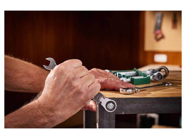 Flexi-Head Ratchet Spanner Set