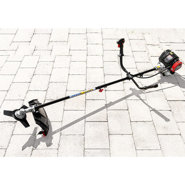 4-Takt-Benzin-Motorsense und -Trimmer 2in1