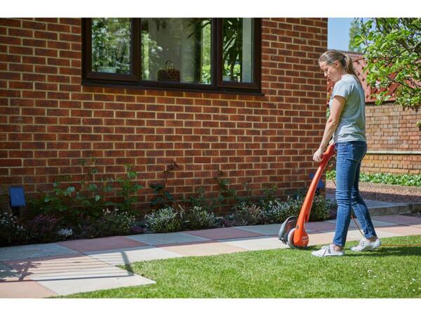 Flymo Contour XT™ Electric Grass Trimmer & Lawn Edger