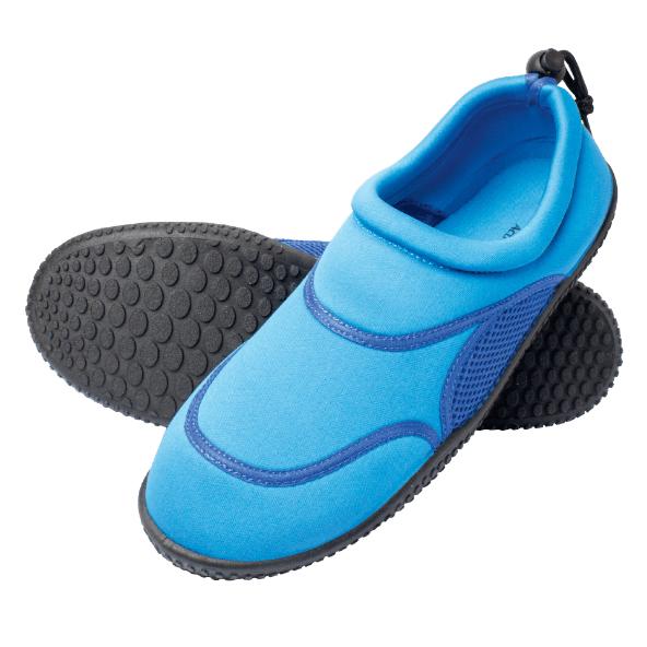 Surf- oder Wasserschuhe