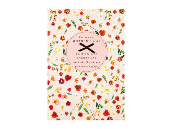 Mother's Day Premium Card & Gift Bag Assortment